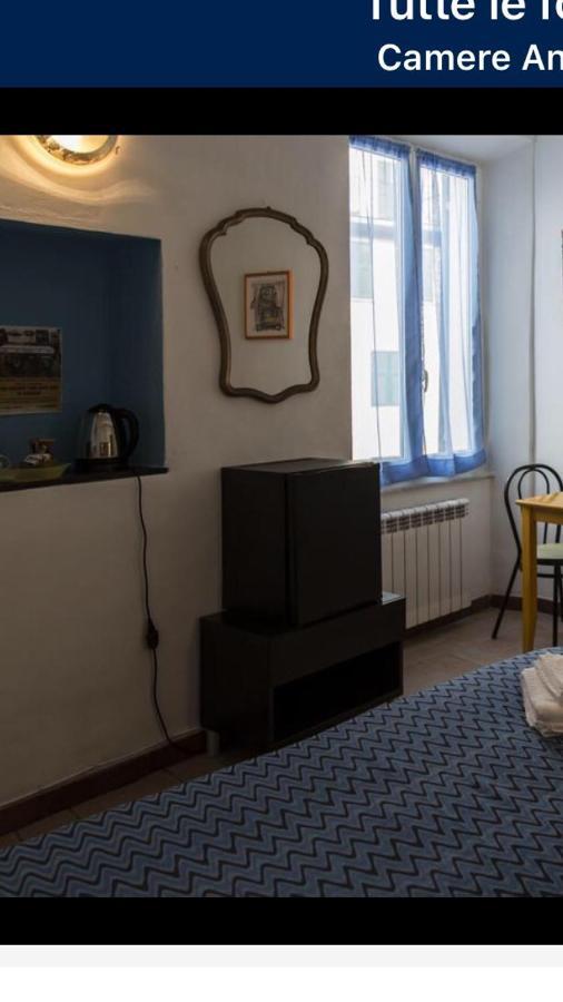 Camere Anna Vernazza Luaran gambar